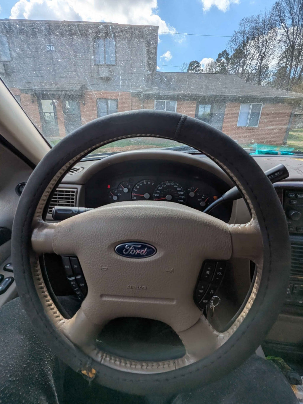 2003 Ford Explorer Limited (100th Anniversary Edition)